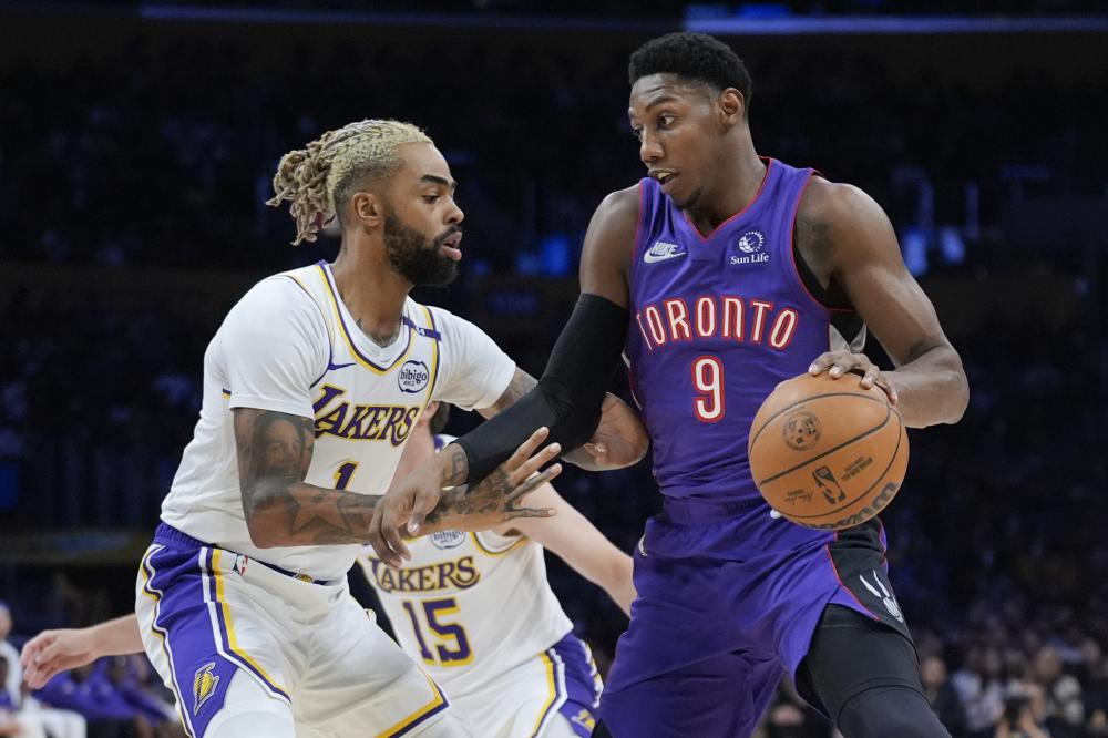 篮球场上 篮球场上