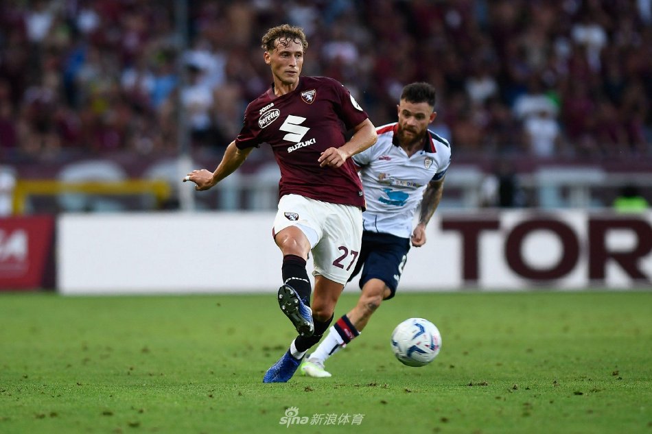 察其他选手 察其他选手