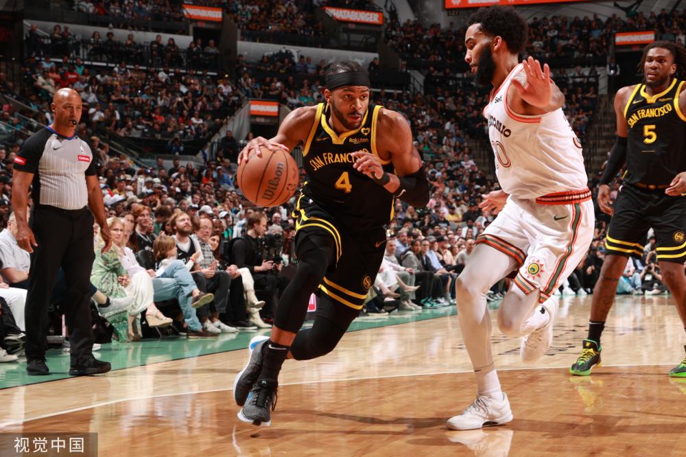 的形象备受 的形象备受